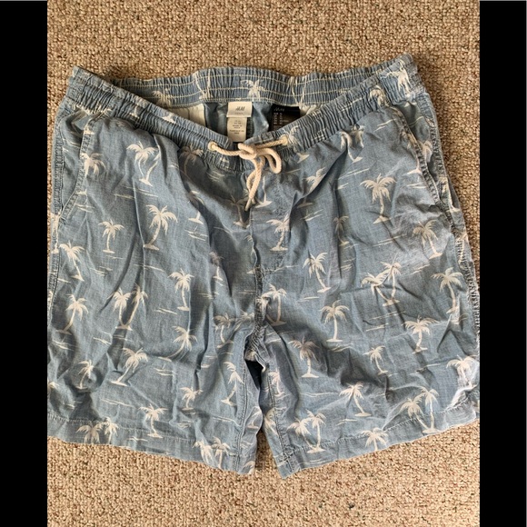 Mens H&M Dress Shorts Size XL - Picture 1 of 3
